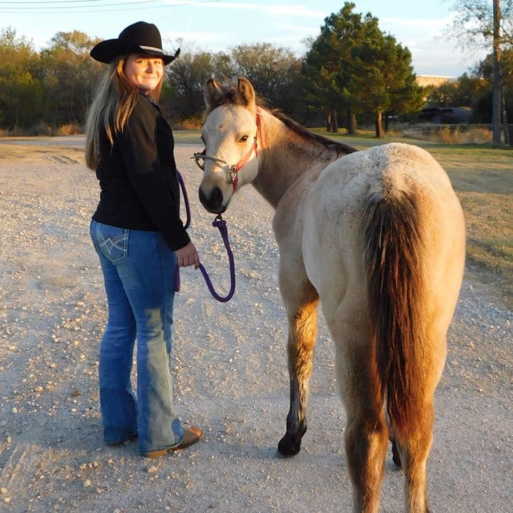 Meet your Posher, Hannah